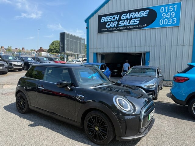 Mini Electric 2022 Cooper Se 32.6Kwh Level 2 Hatchback Elect Black