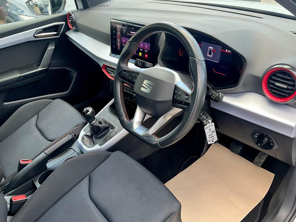 Seat Arona 1.0 Tsi Fr Euro 6 Ss White #4