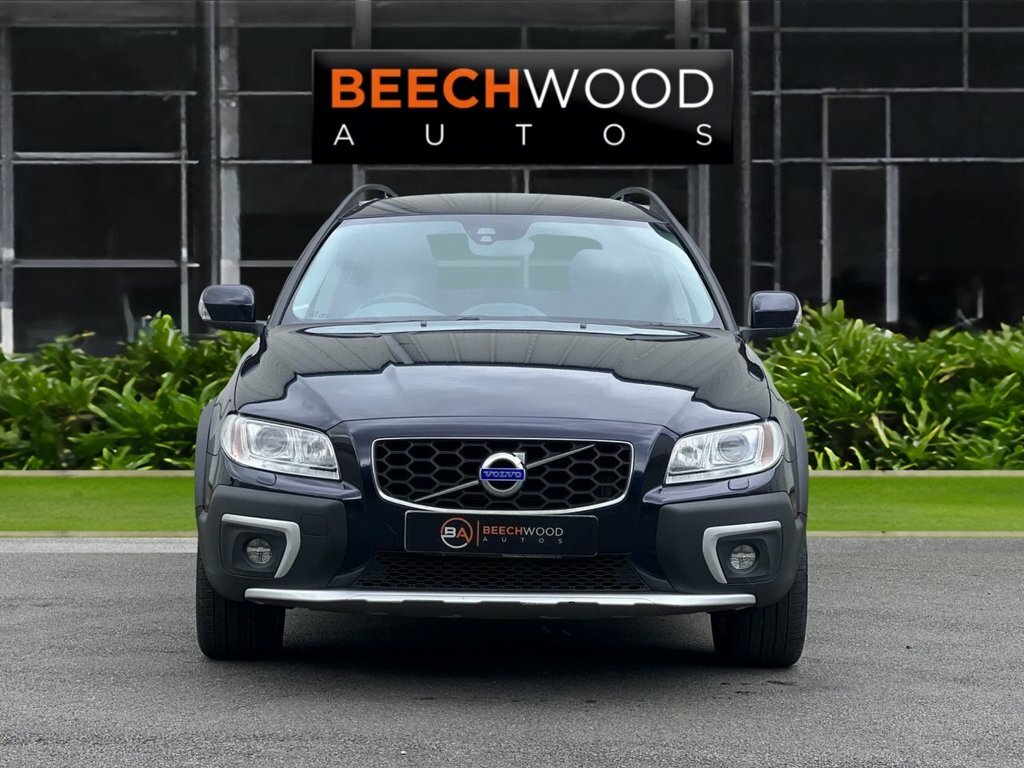 Volvo XC70 2016 2.4 D4 Se Lux Estate Awd Euro Blue #3
