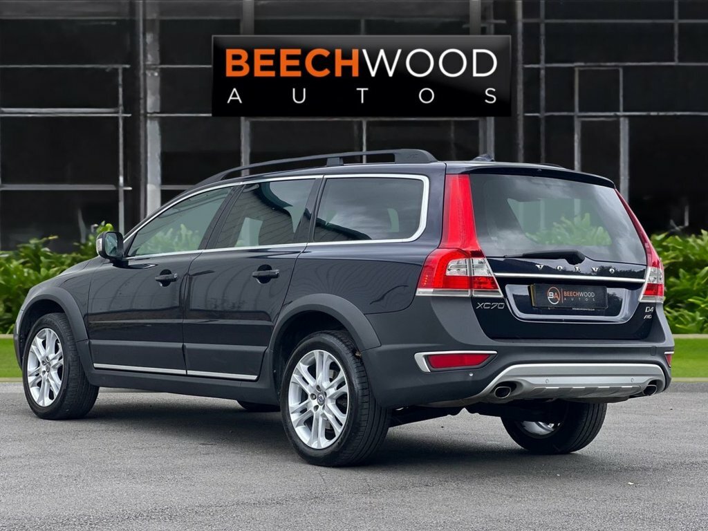 Volvo XC70 2016 2.4 D4 Se Lux Estate Awd Euro Blue #5
