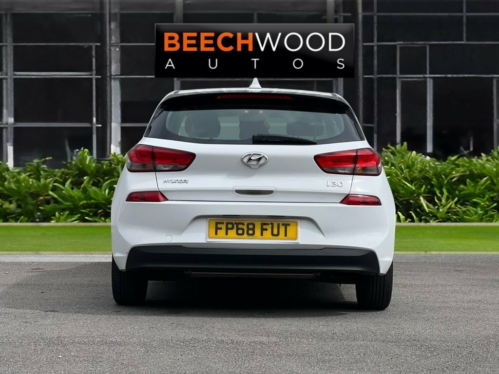 Hyundai I30 2018 1.0 T-gdi Blue Drive S Hatchback M White #6