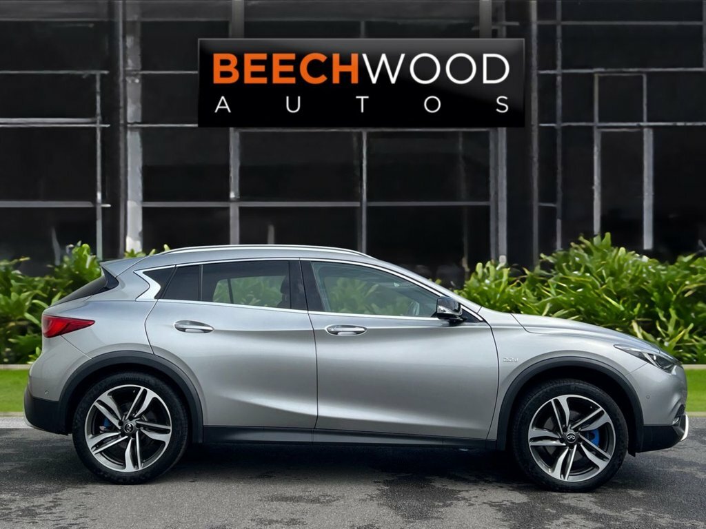 Infiniti QX30 2018 2.2D Luxe Tech Suv Dct Awd Euro 6 Silver #3