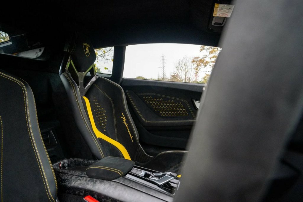 Lamborghini Huracan Petrol 2dr 202208118678279 #11