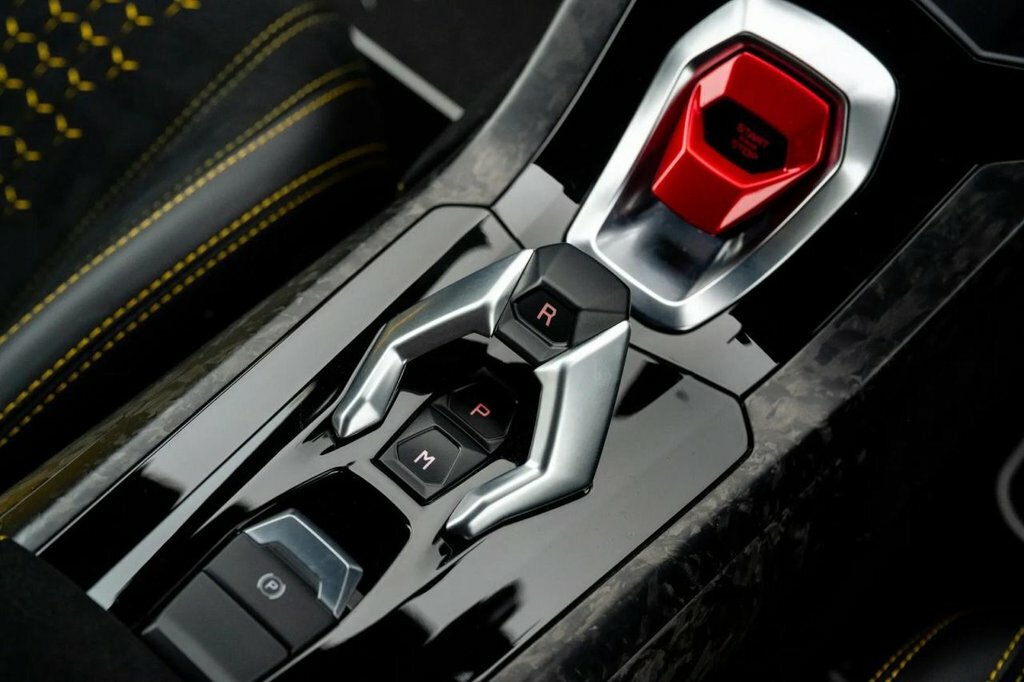 Lamborghini Huracan Petrol 2dr 202208118678279 #16