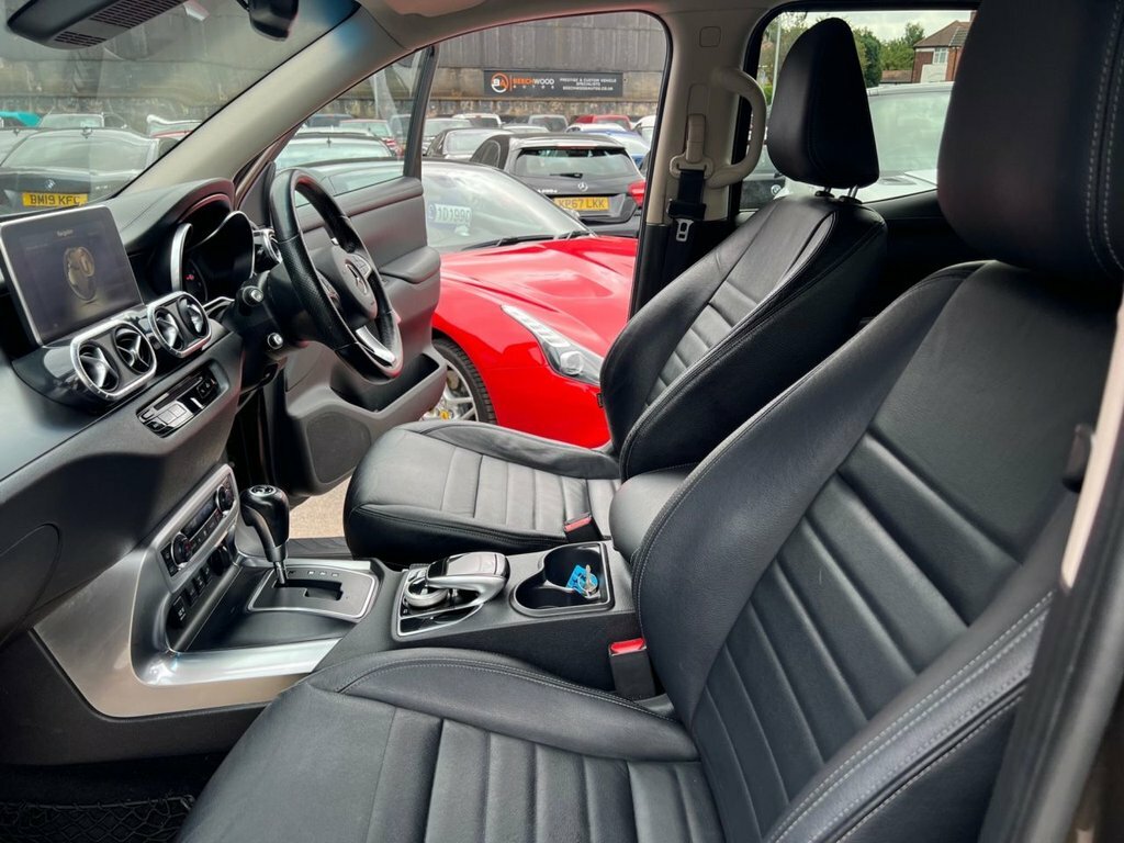 Mercedes-Benz X Class Pickup Grey #30