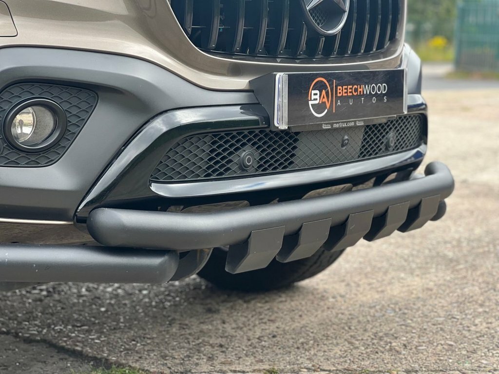 Mercedes-Benz X Class Pickup Grey #16