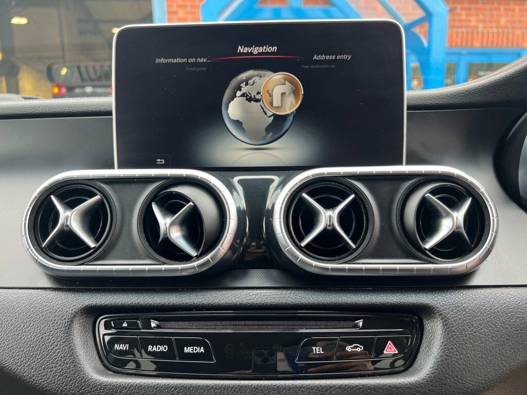 Mercedes-Benz X Class Pickup Grey #28