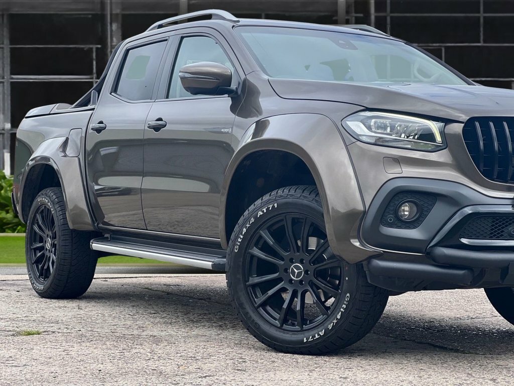 Mercedes-Benz X Class Pickup Grey #9
