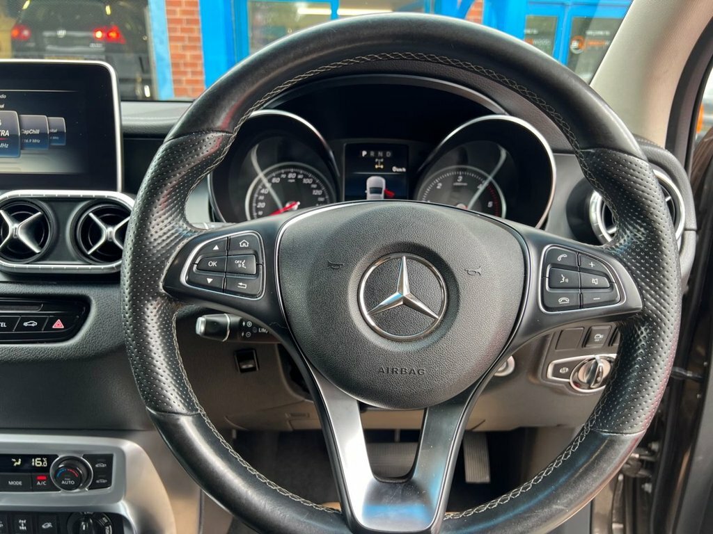 Mercedes-Benz X Class Pickup Grey #25