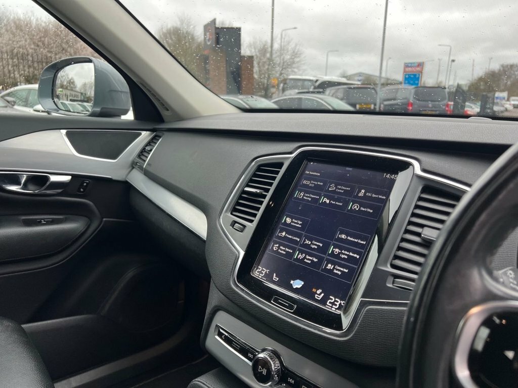 Volvo XC90 Xc90 Momentum D5 Awd Grey #23
