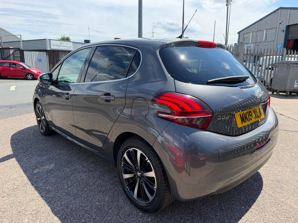 Peugeot 208 1.2 Puretech Tech Edition Euro 6 Ss Grey #6