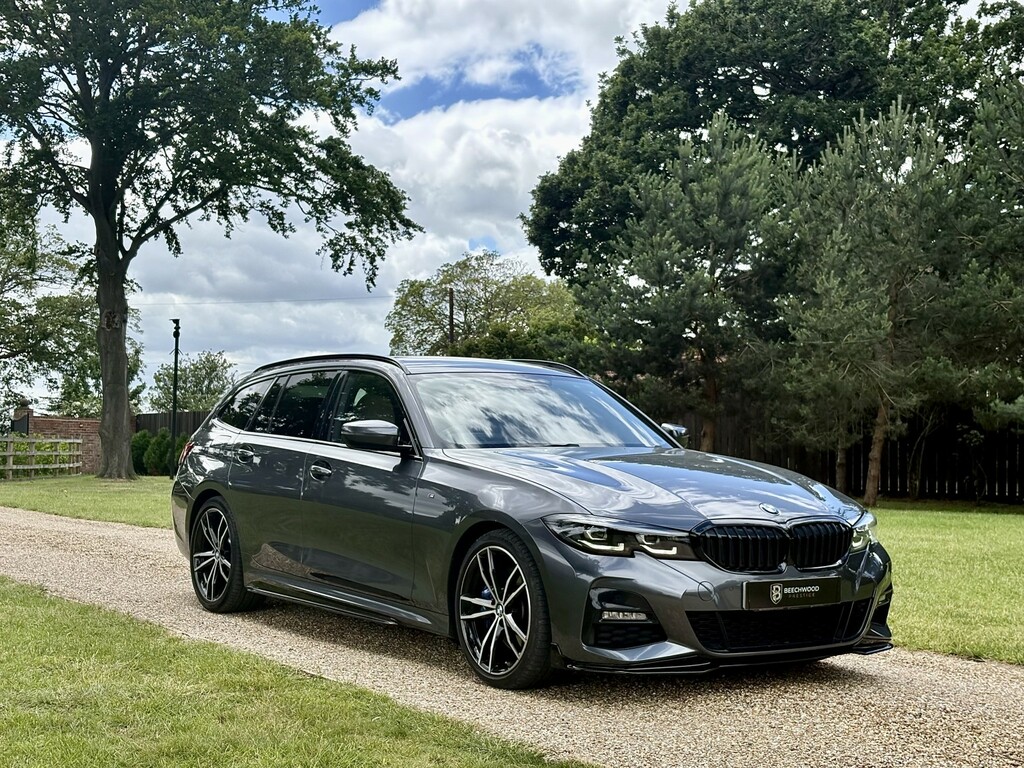 BMW 3 Series Estate 2.0 320D M Sport Touring 202271 YC71AKP Grey