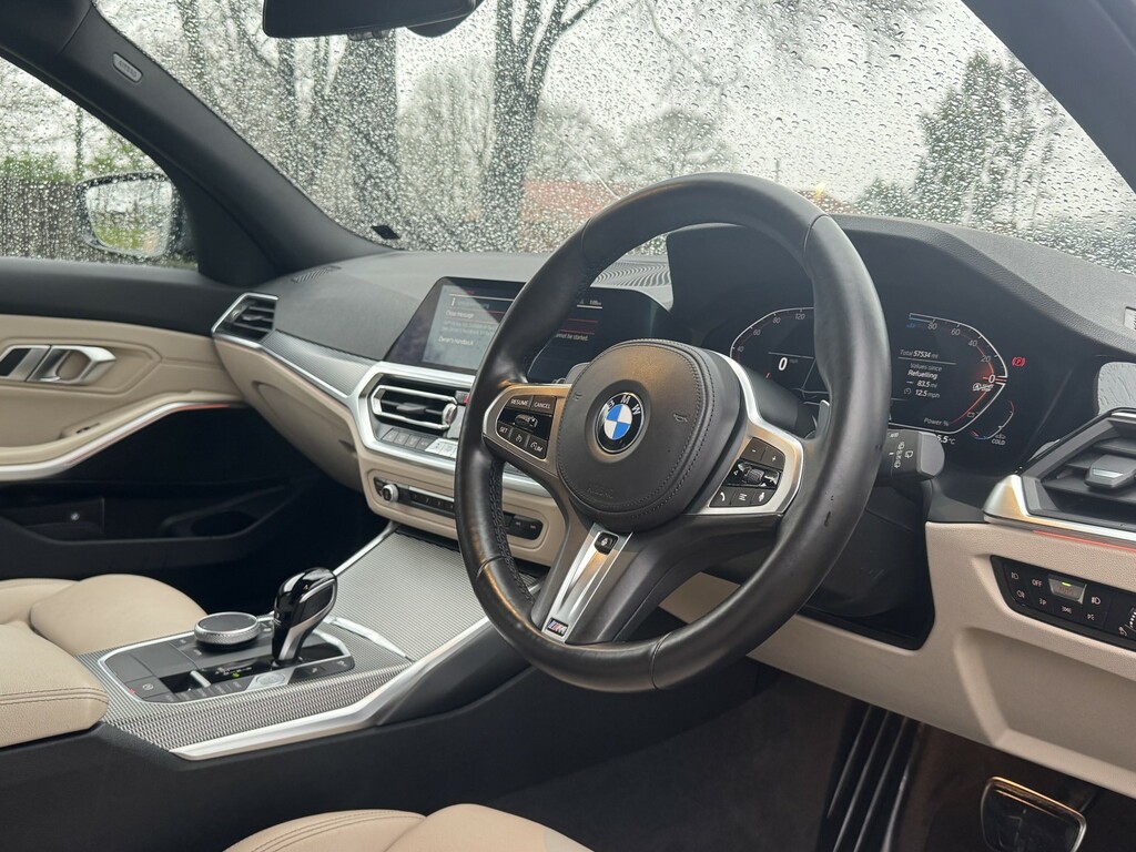 BMW 3 Series Estate 2.0 320D M Sport Touring 202271 YC71AKP Grey #3