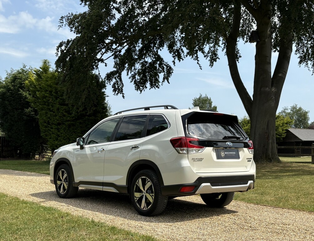Subaru Forester Suv 2.0 I E-boxer Xe Premium 202121 BD21VKX White #2