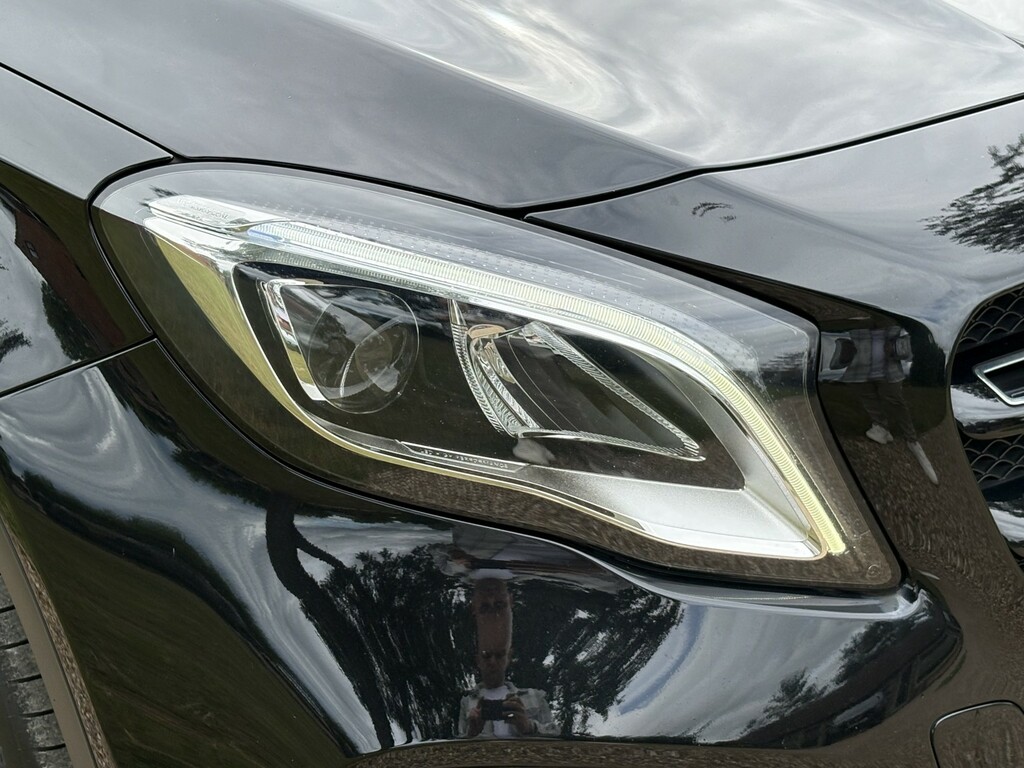 Mercedes-Benz GLA Class Suv 1.6 Gla180 Urban Edition 202020 SV20JXH Black #6