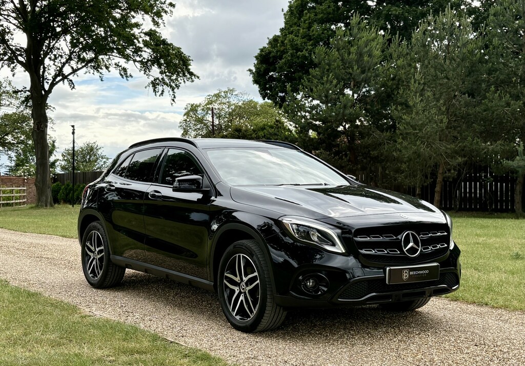 Mercedes-Benz GLA Class Suv 1.6 Gla180 Urban Edition 202020 Black