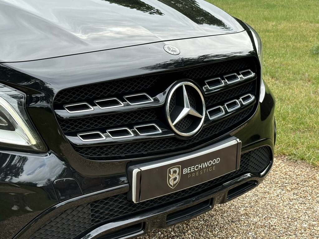 Mercedes-Benz GLA Class Suv 1.6 Gla180 Urban Edition 202020 SV20JXH Black #5