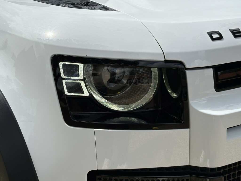 Land Rover Defender 110 Suv 3.0 D250 Mhev Hse 202121 YK21WXR White #5