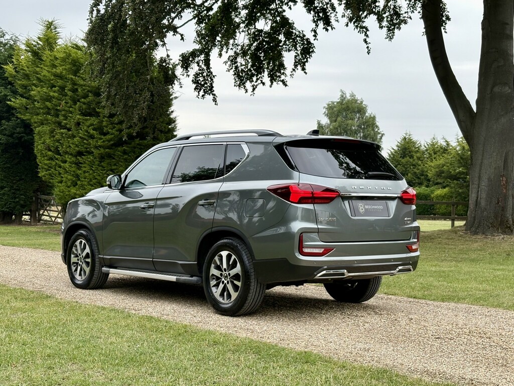 SsangYong Rexton Suv 2.2 D Ultimate 202323 Grey #2