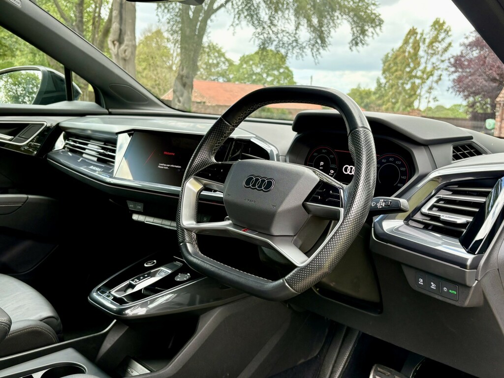 Audi Q4 E Tron Suv 35 Edition 1 202323 YF23GVV Grey #3