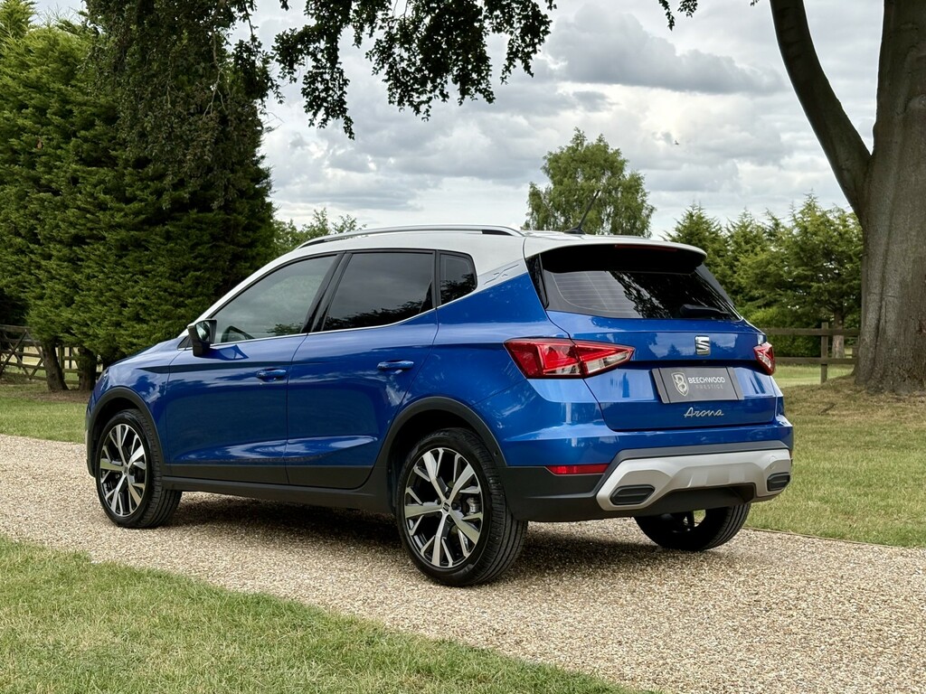 Seat Arona 1.0 Tsi Xperience Lux SD71DJO Blue #2