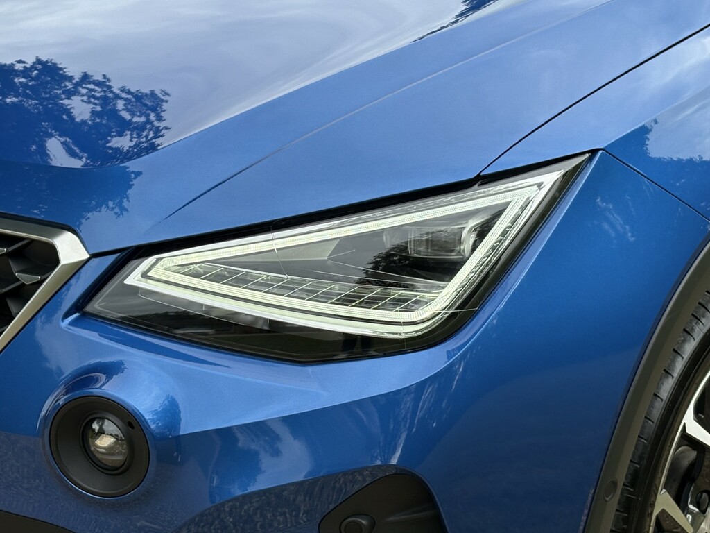 Seat Arona 1.0 Tsi Xperience Lux SD71DJO Blue #6