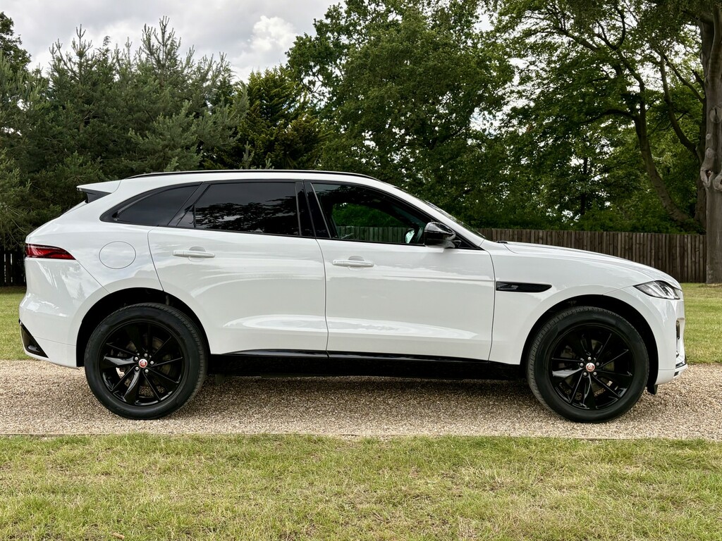 Jaguar F-Pace 2.0 D200 Mhev R-dynamic Black White #3