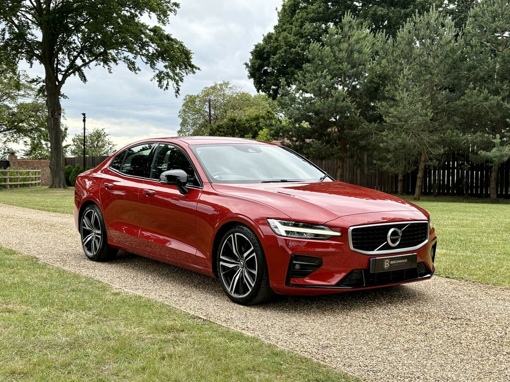 Volvo S60 2.0 R-design Edition T5 Red