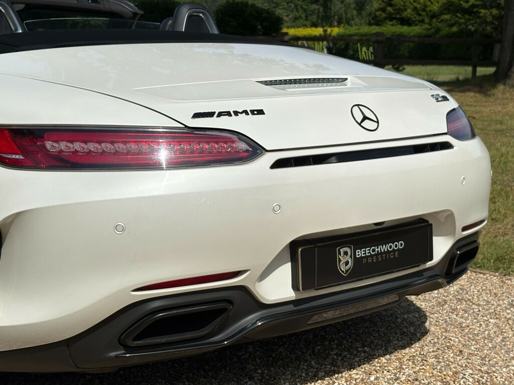 Mercedes-Benz AMG GT Hatchback Red #40