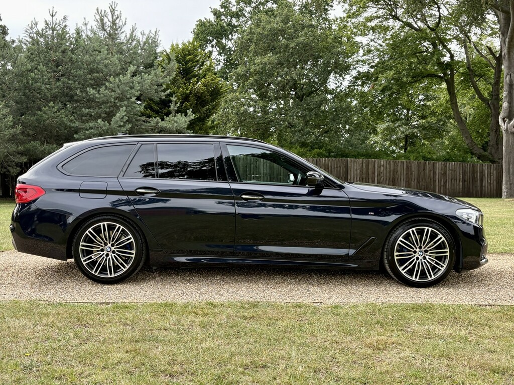 BMW 5 Series 3.0 530D M Sport Touring Black #3