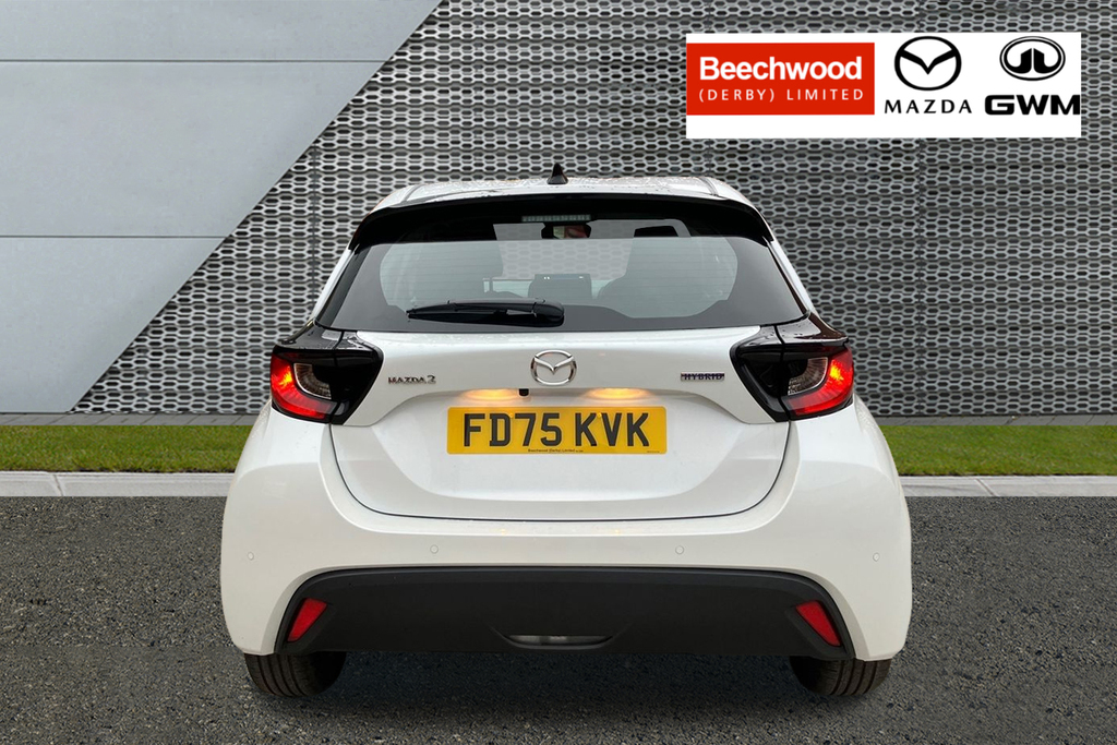 Mazda 2 1.5I Hybrid Exclusive Line Cvt White #6