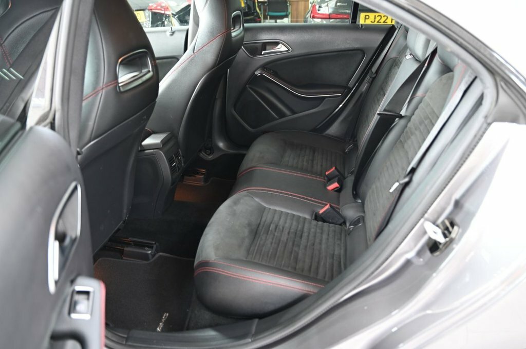 Mercedes-Benz CLA Class 2.1 Cla 220 D White #13