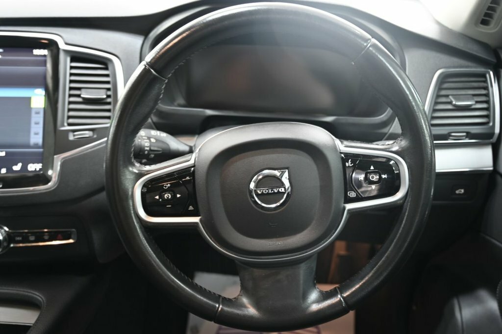 Volvo XC90 Suv  #20
