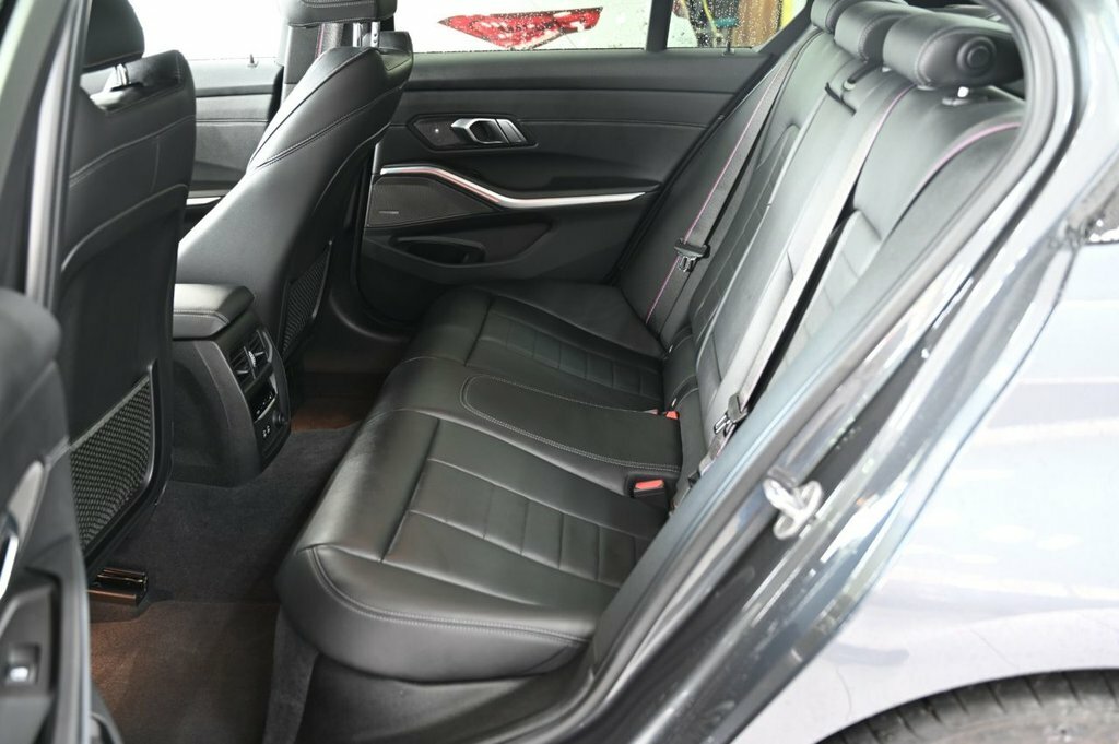 BMW 3 Series 318D Se Step Grey #13