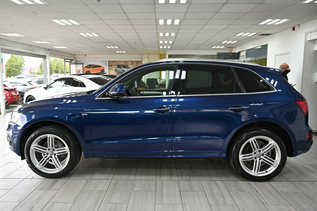 Audi Q5 2L S Line Plus Blue #4