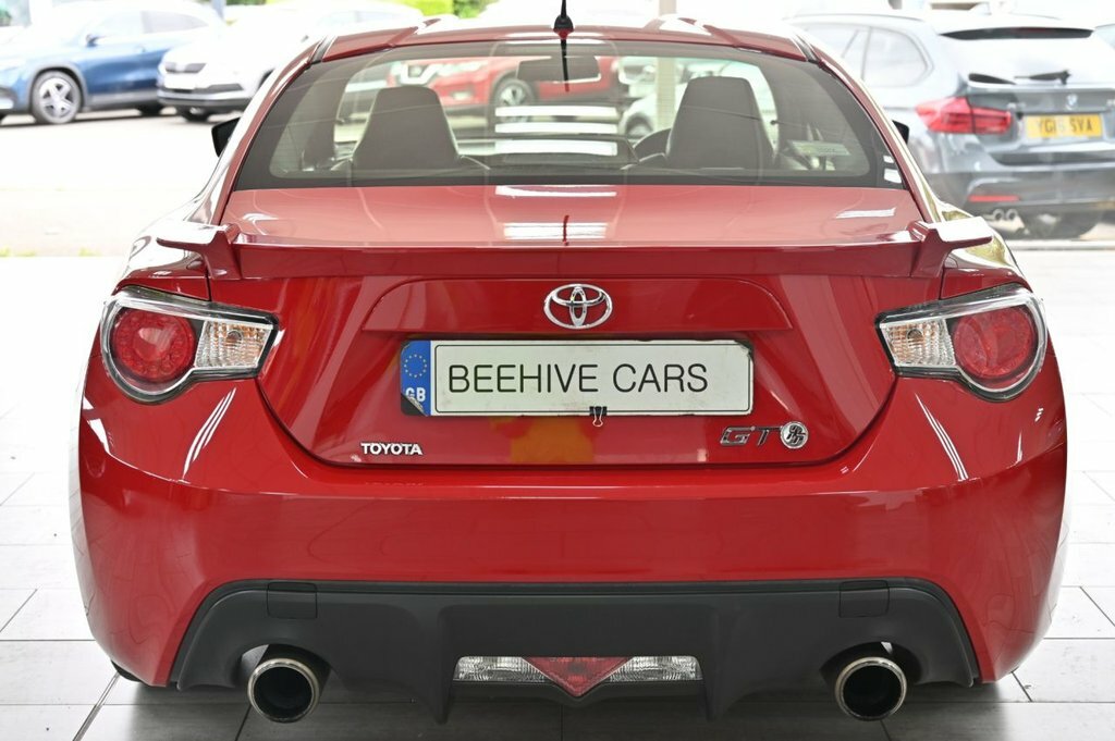 Toyota GT86 D-4s White #8