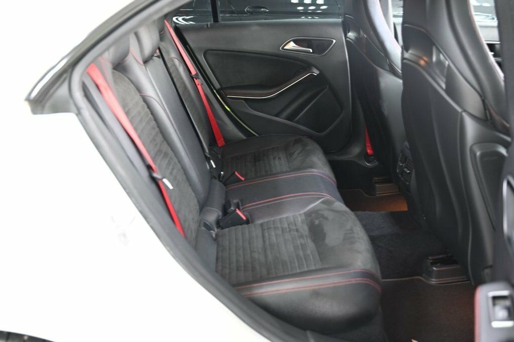Mercedes-Benz CLA Class Cla220 Cdi Amg Grey #14