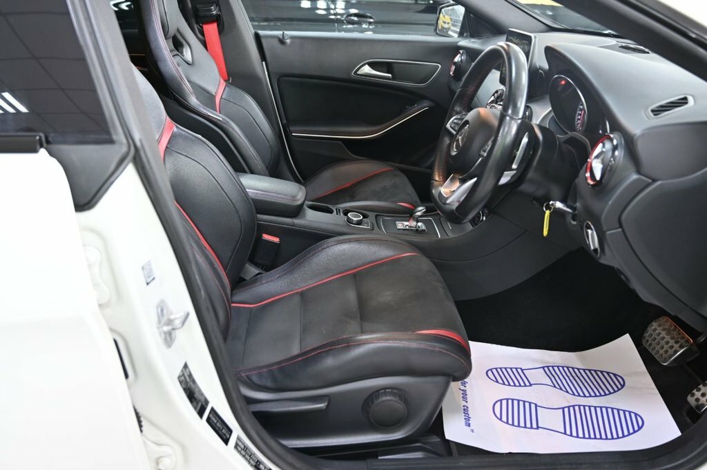 Mercedes-Benz CLA Class Cla220 Cdi Amg Grey #15