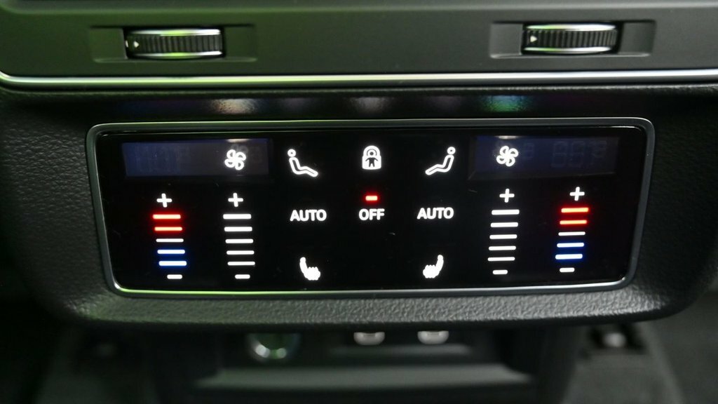 Audi SQ7 4.0 Tfsi V8 Black Edition Tiptronic Quattro Black #45