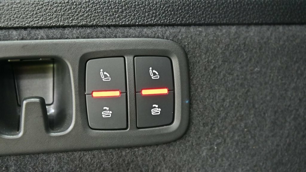 Audi SQ7 4.0 Tfsi V8 Black Edition Tiptronic Quattro Black #48