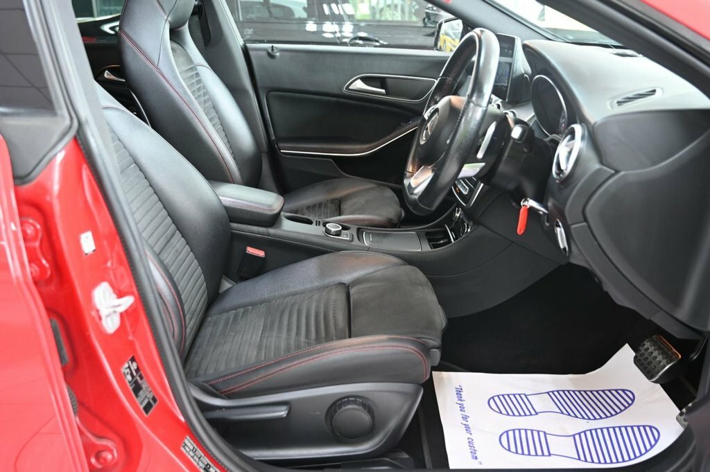 Mercedes-Benz CLA Class Estate Grey #15