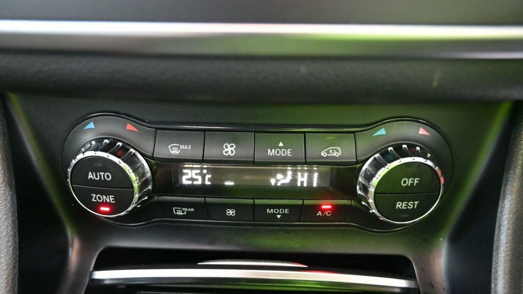 Mercedes-Benz CLA Class Estate Grey #28