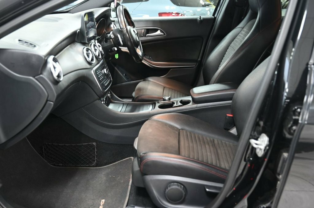 Mercedes-Benz GLA Class Suv Grey #14