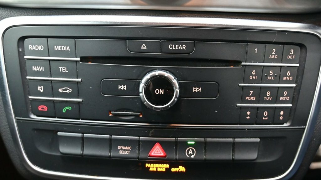 Mercedes-Benz GLA Class Suv Grey #25