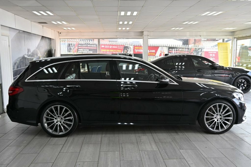Mercedes-Benz C Class 2.1L Amg Line Black #3
