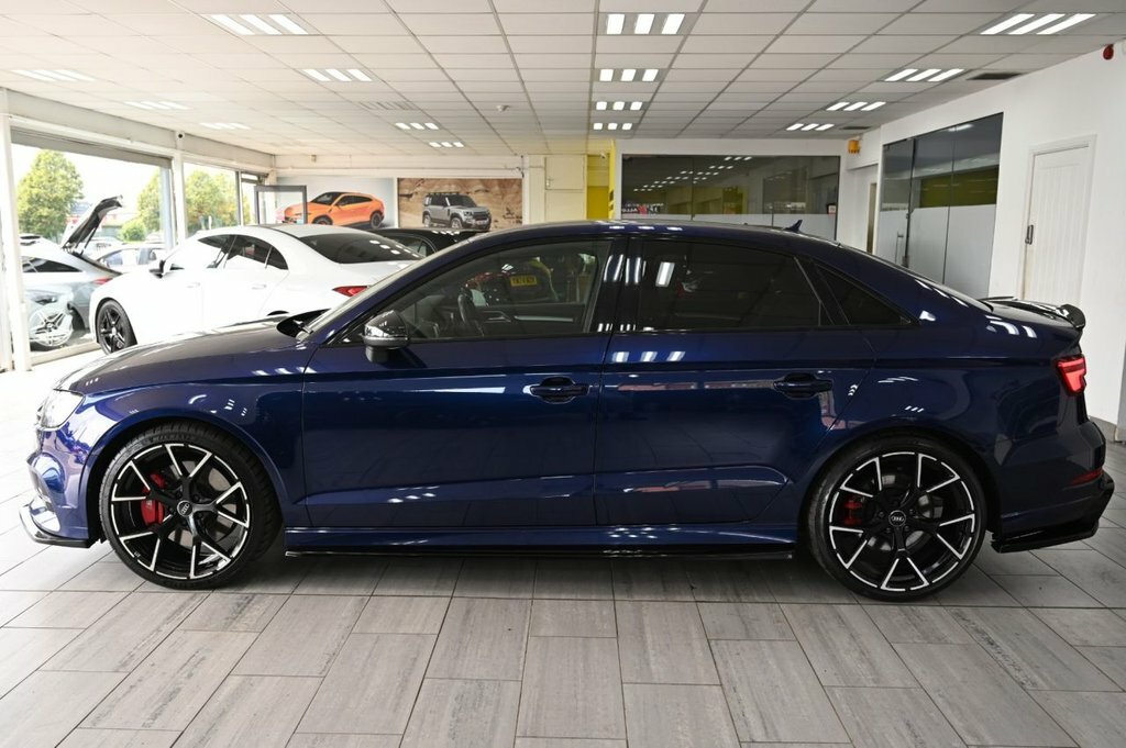 Audi S3 2L Black Edition Blue #4