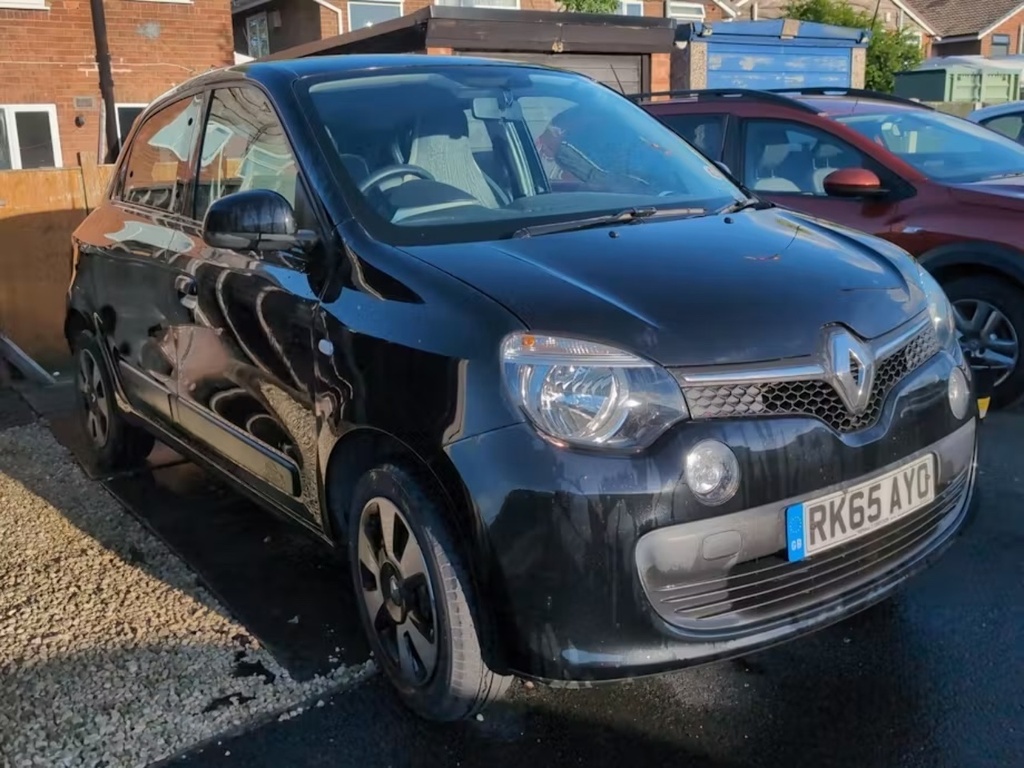 Renault Twingo Sce Play U3362 Ulez Black