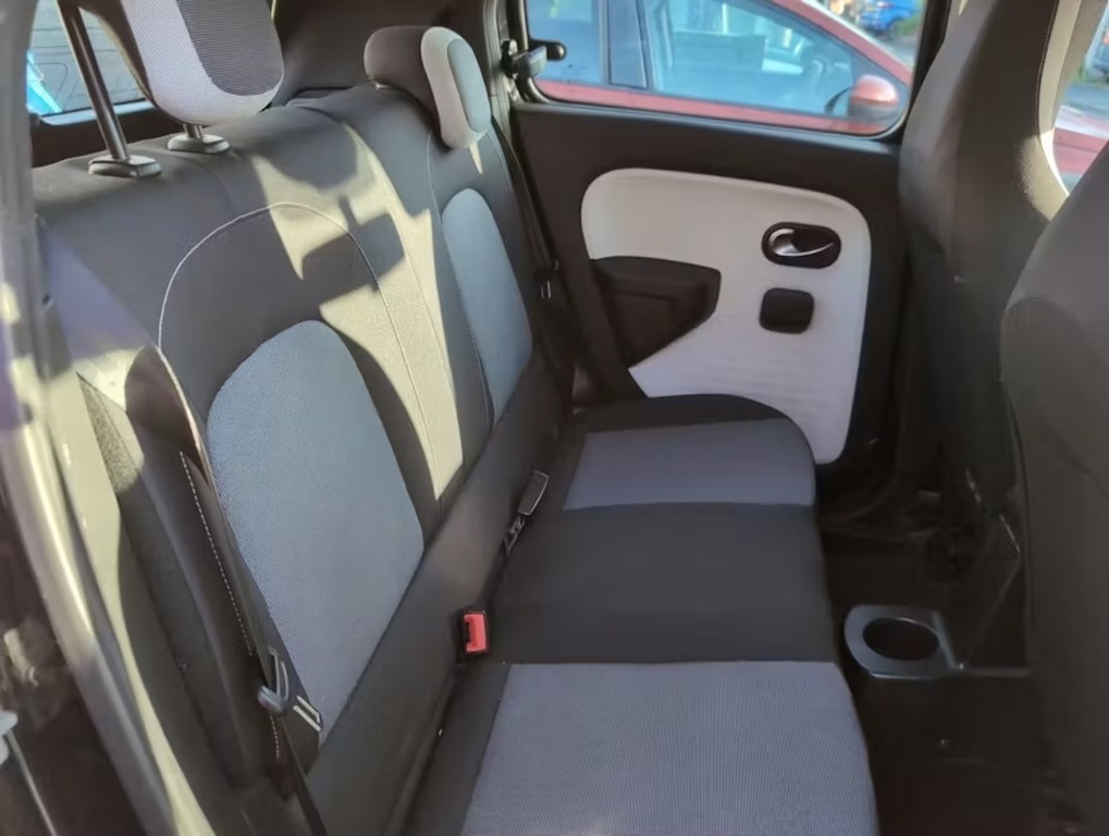 Renault Twingo Sce Play U3362 Ulez Black #6
