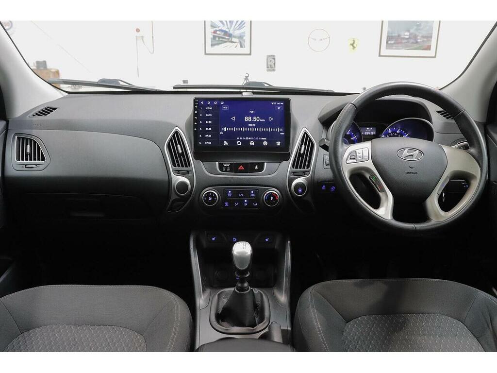 Hyundai Ix35  Black #10