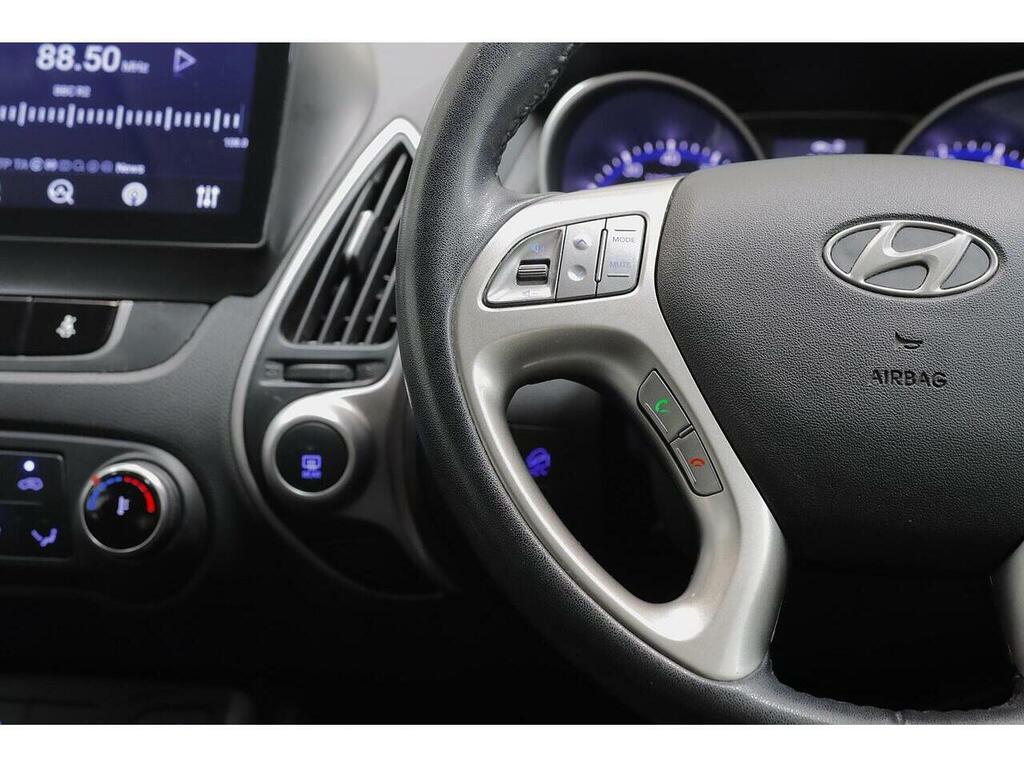 Hyundai Ix35  Black #17